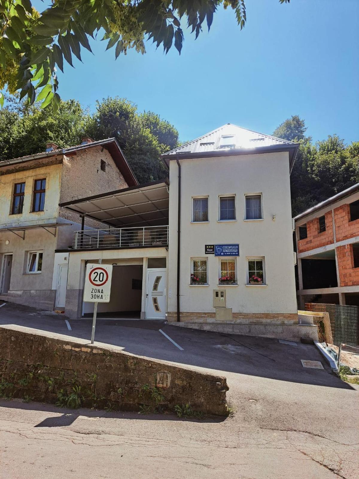 Apartmani Waterfall / Vodopad Jajce Eksteriør bilde